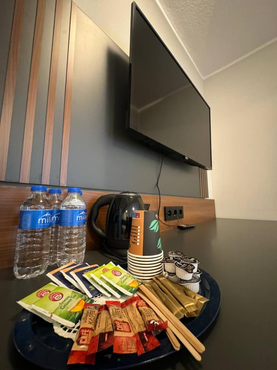 M&A Cityhotel Hildesheim Buitenkant foto
