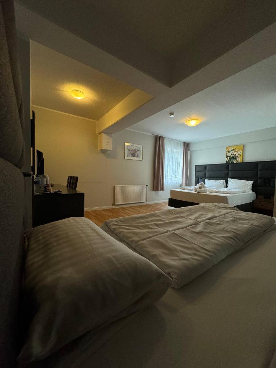 M&A Cityhotel Hildesheim Buitenkant foto