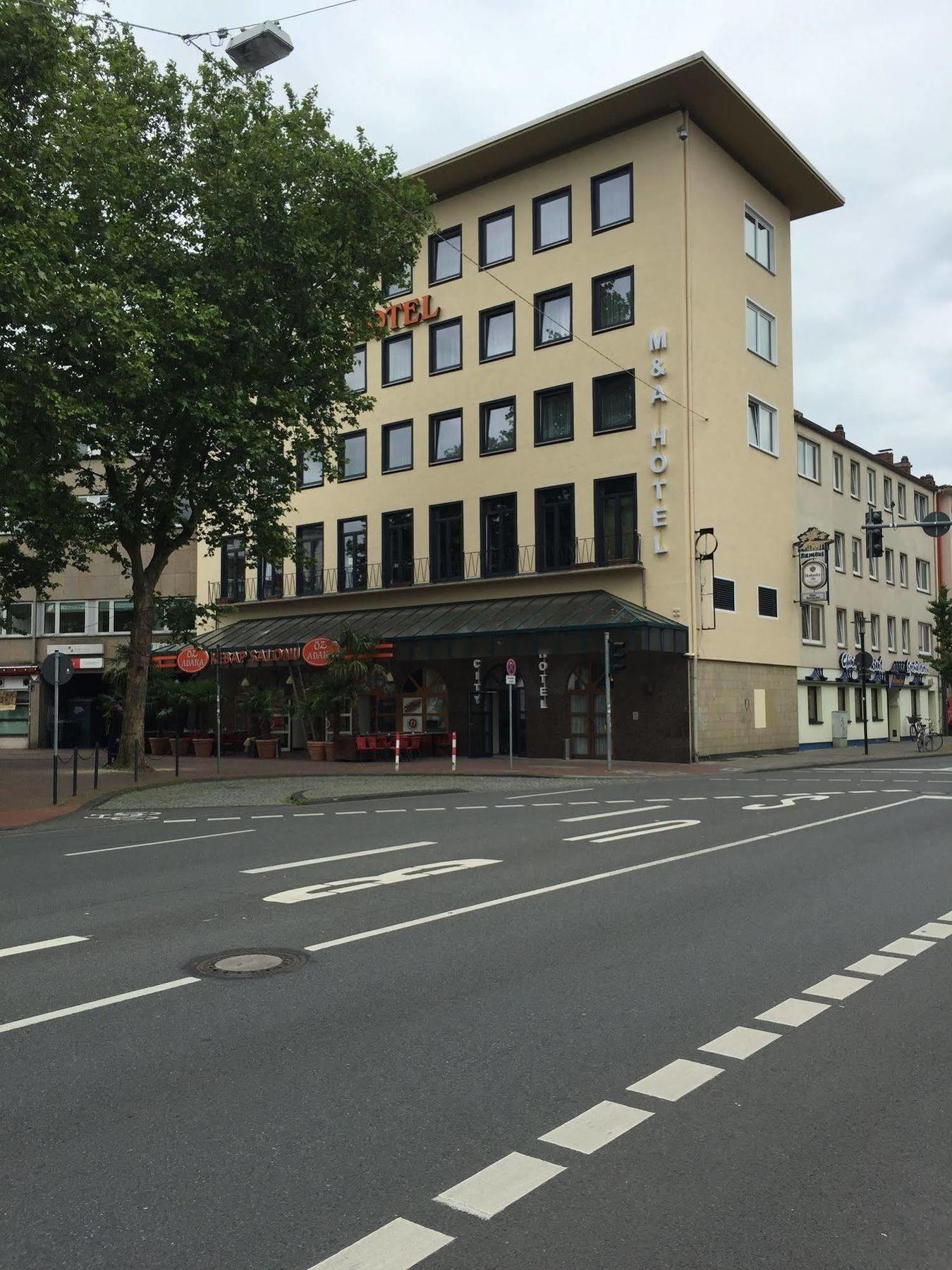 M&A Cityhotel Hildesheim Buitenkant foto