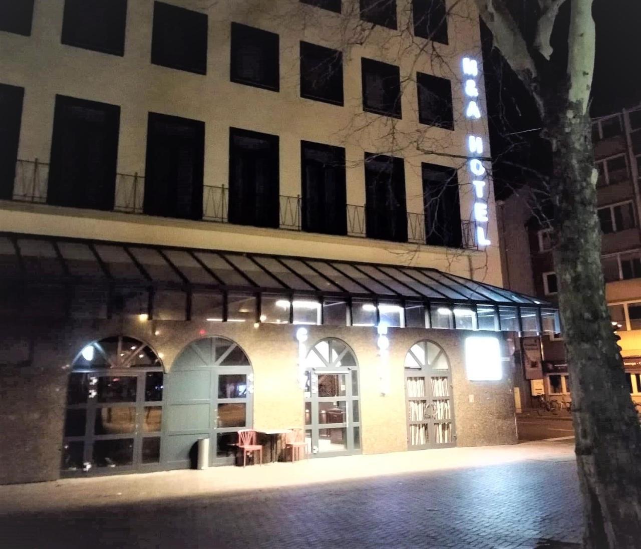 M&A Cityhotel Hildesheim Buitenkant foto