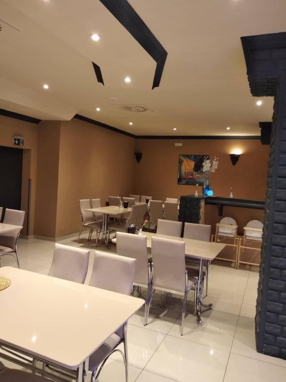 M&A Cityhotel Hildesheim Buitenkant foto