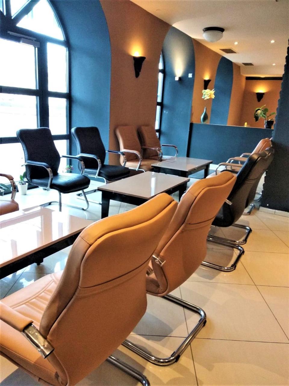 M&A Cityhotel Hildesheim Buitenkant foto